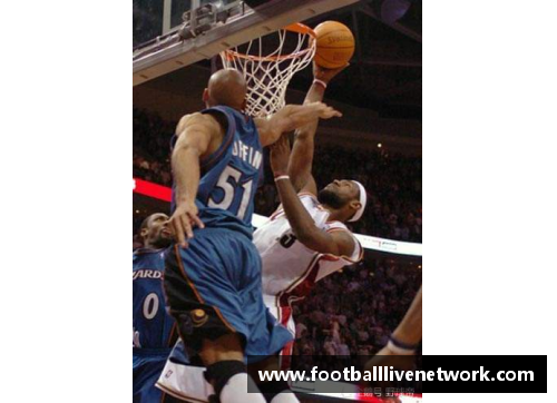 NBA传奇时刻： McGrady致胜一球震撼全场