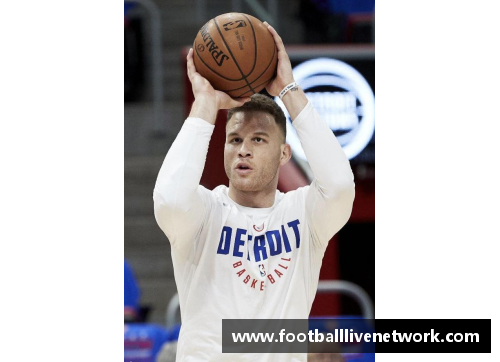 NBA最新动态：超级巨星交易引发联盟震荡，未来战局大揭秘